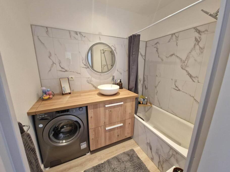 Appartement Cosy Oloron, Aux Pieds Des Pyrenees Et De L'Atlantique! Εξωτερικό φωτογραφία