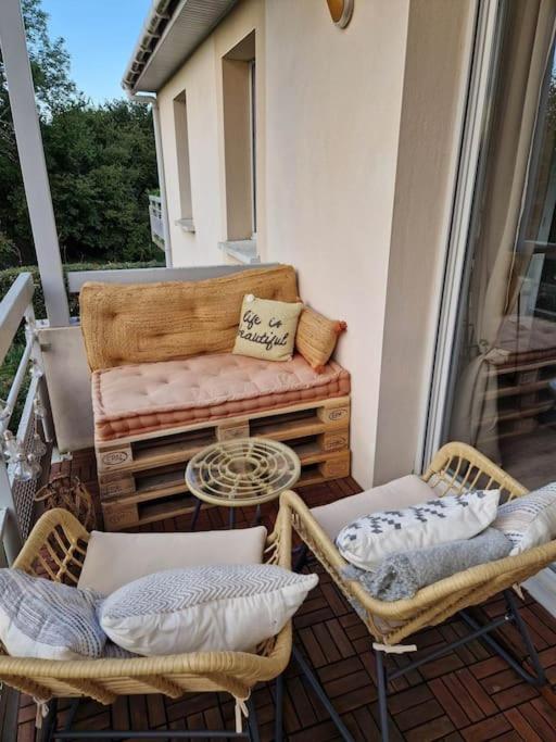 Appartement Cosy Oloron, Aux Pieds Des Pyrenees Et De L'Atlantique! Εξωτερικό φωτογραφία